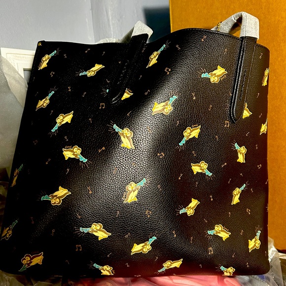 Coach Handbags - Coach purse tote